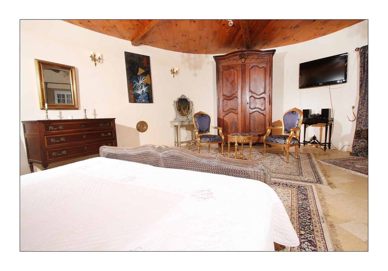 Chateau De Mauras Chomerac Bagian luar foto