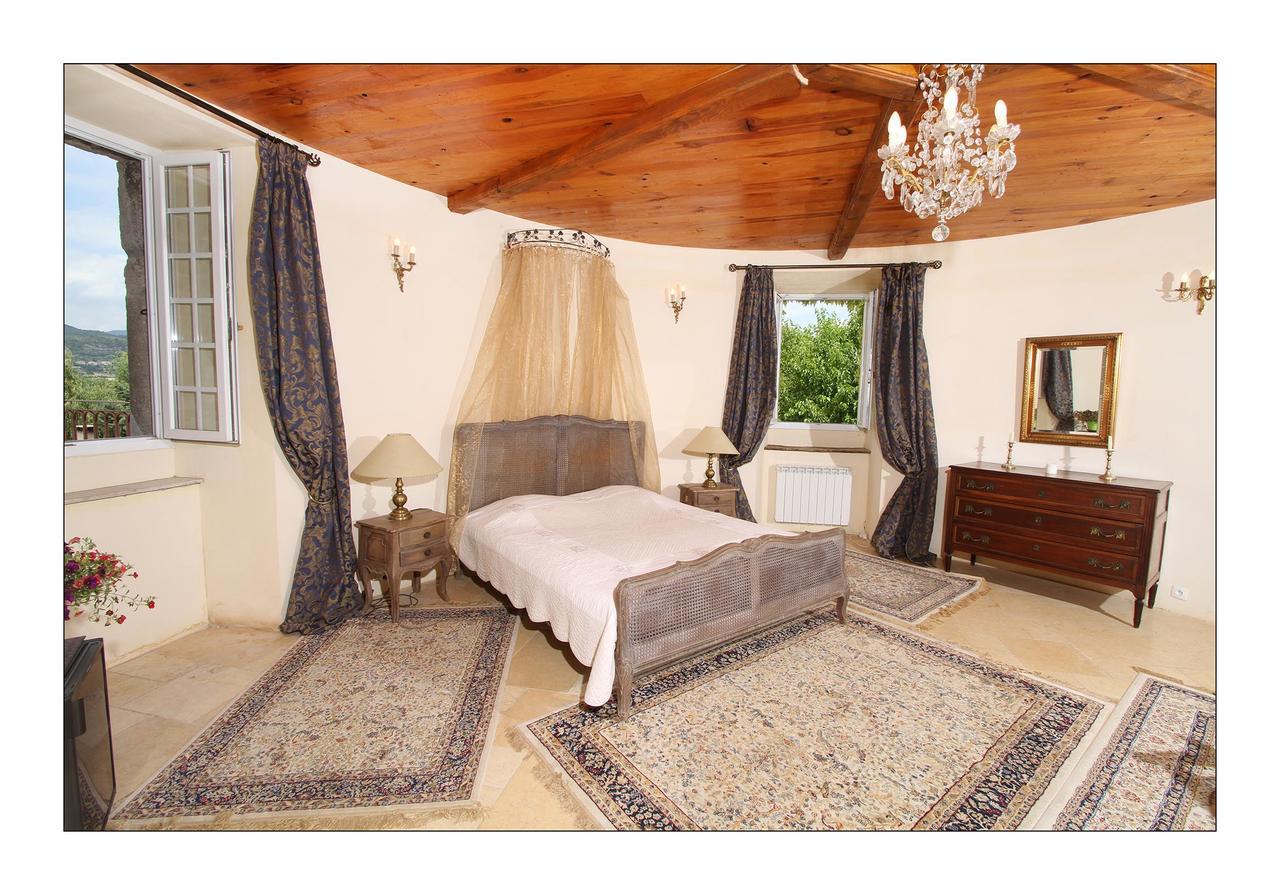 Chateau De Mauras Chomerac Bagian luar foto